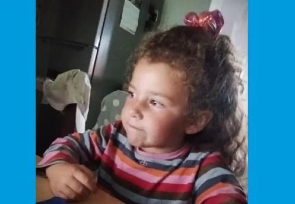 Piden a quien pueda brindar información acerca de la ubicación de la menor.