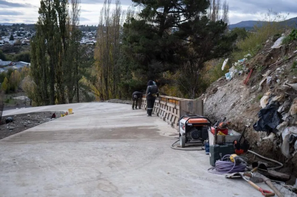 Iniciaron la ejecución de las barreras de contención tipo New Jersey