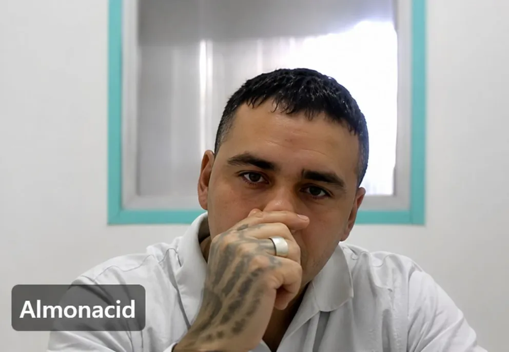 Almonacid fue acusado de generar el incendio en los calabozos de la Unidad 28 y seguirá preso en el penal de Roca. 