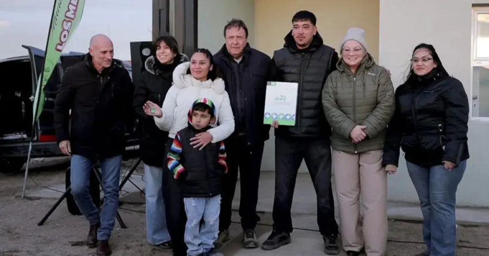 El proyecto incorpora un diseño que permite futuras ampliaciones de hasta tres dormitorios.