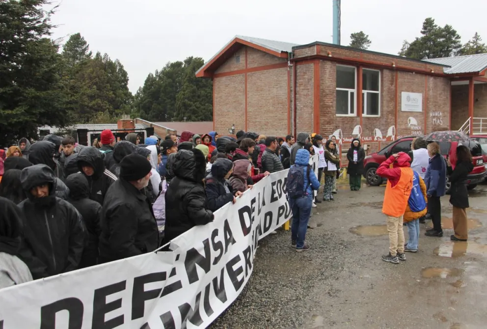 Segundo paro de septiembre en las universidades de Bariloche. Foto: Facu Pardo (archivo)
