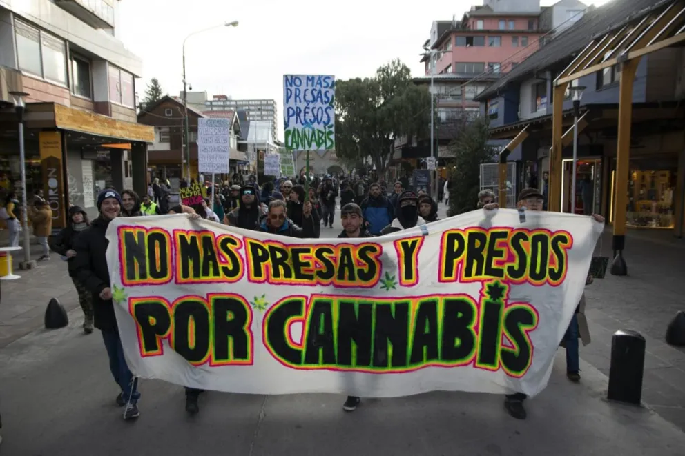 Un reclamo que también tiene réplica en nuestra ciudad. Foto Gentileza @facundo_bche
