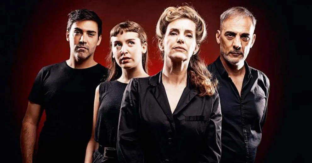 Silvia Kutika, Fabio Aste, Adrián Lazare, Tania Marioni estarán esta noche sobre el escenario del teatro de Bariloche.