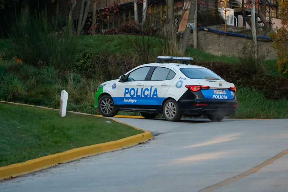 Intensos operativos en Bariloche por la desaparición de una vecina del oeste de la ciudad. Foto: Facundo Pardo