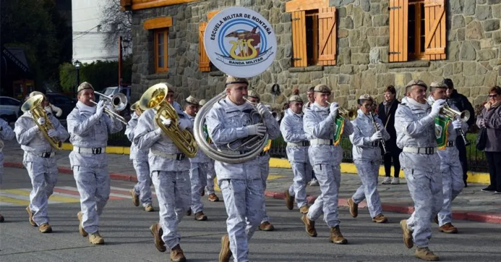 La Banda de la Escuela Militar de Montaña, presente en el acto. 