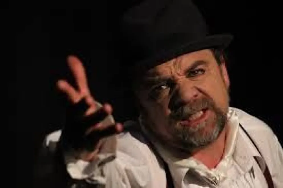 Beitia se alzó con el segundo premio en Dramaturgia.
