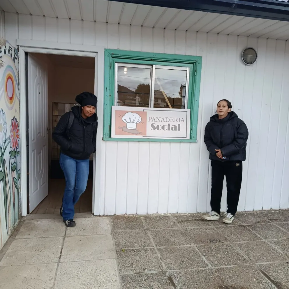 Un local de venta al público que impulsa la producción local. Fotos gentileza Prensa Municipalidad de Bariloche.  