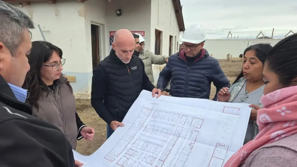 El Ministro de Obras y Servicios Públicos, Alejandro Echarren, recorrió el predio. Fotos: Gobierno de Río Negro
