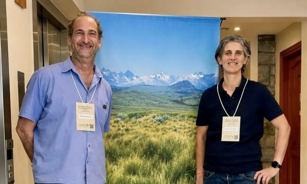 Javier Grosfeld y Lucila Lantschner, al hablar de los grandes incendios en la región, destacaron la importancia de trabajar en la prevención. Foto gentileza.