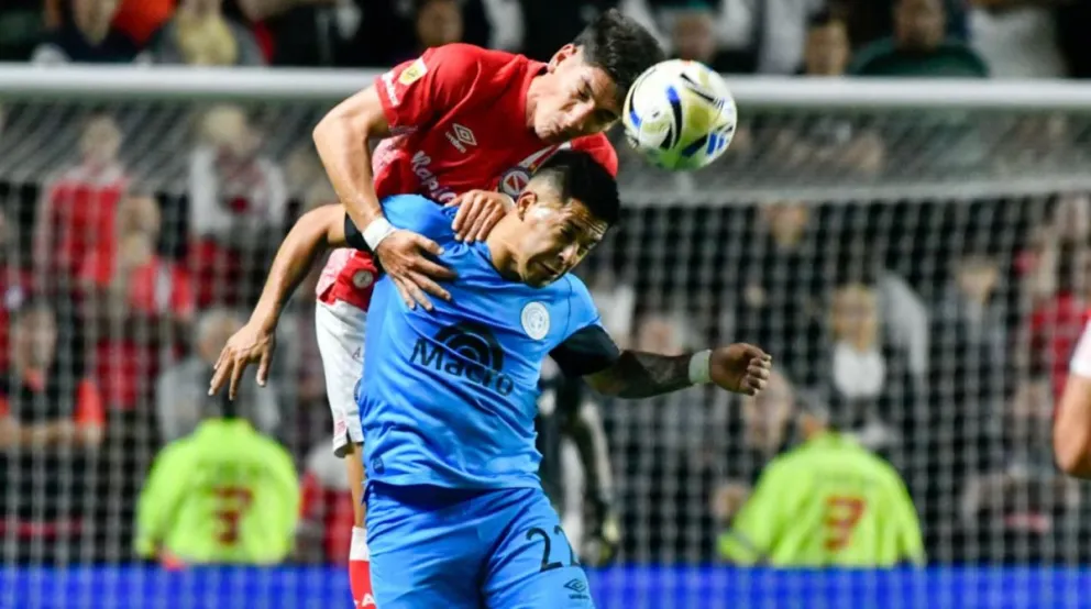 Partido por la semifinal del Torneo Apertura 2026.