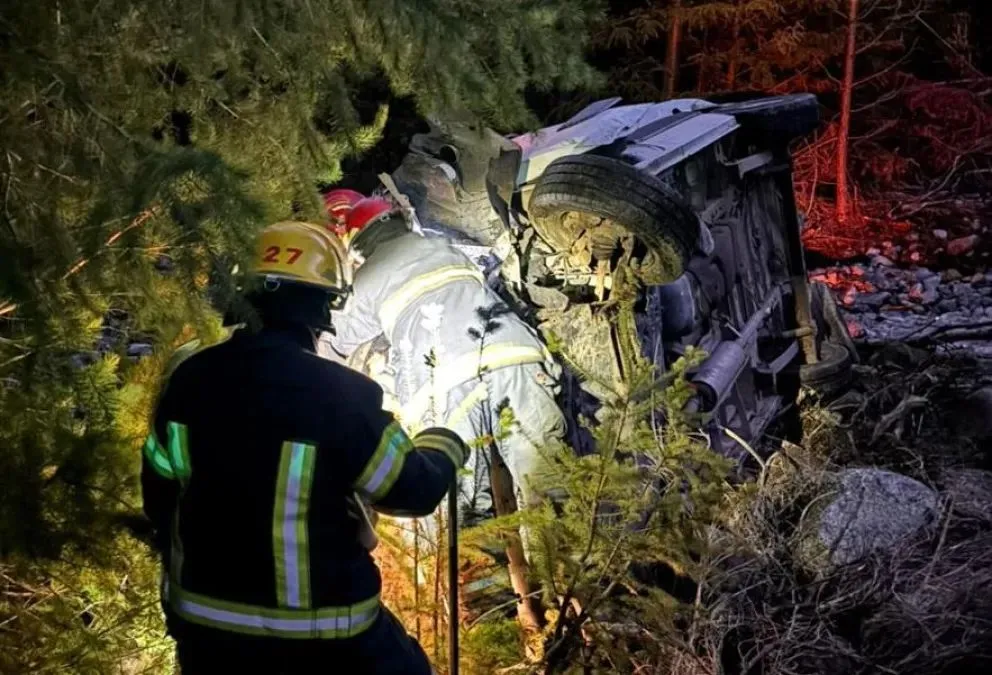 Un accidente que habría sido provocado por hielo en la calzada. Foto Diario Andino 