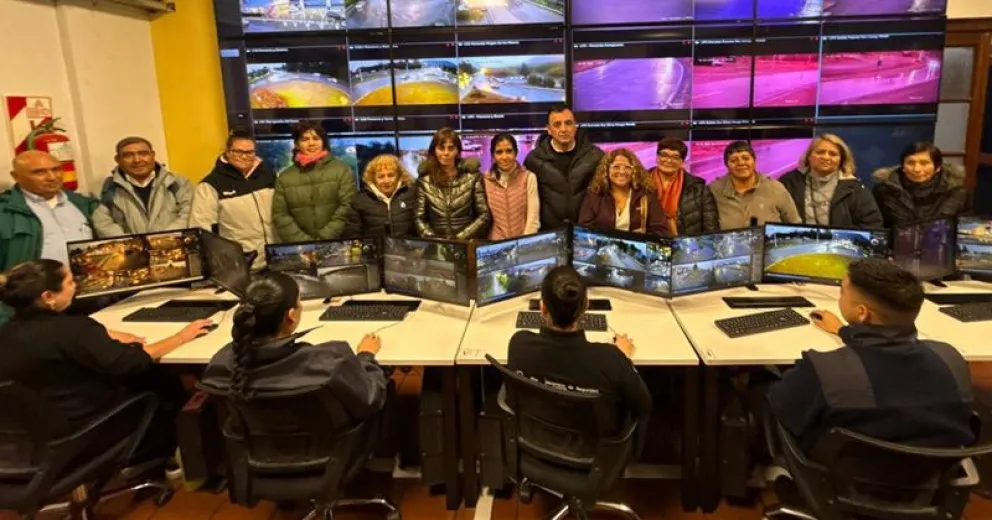 Seguridad trabaja junto a vecinos y vecinas de Bariloche en situaciones concretas.