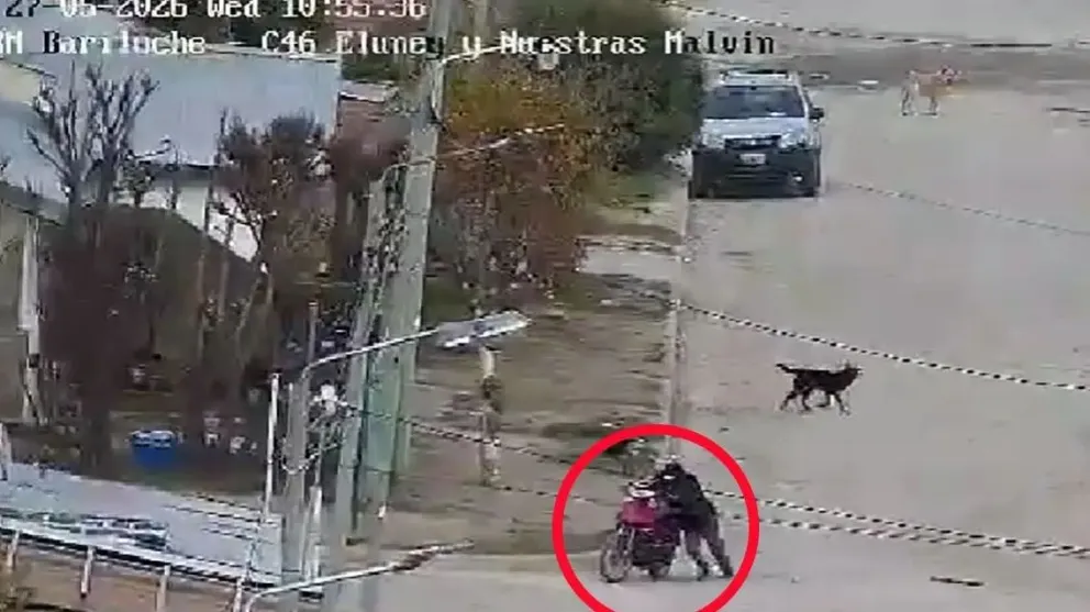 El seguimiento desde las cámaras del 911 permitió detectar al hombre cuando trasladaba una moto en actitud sospechosa por el Alto de Bariloche.