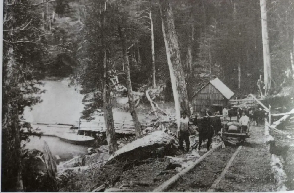 El tranvía de Juret. Tomó la foto Germán Wiederhold en 1910. Archivo Visual Patagónico.