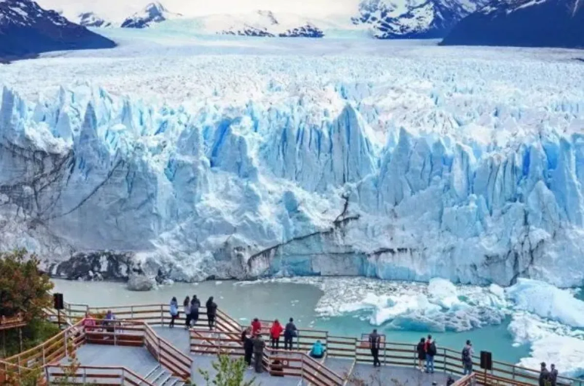 Scioli destacó la desregulación de Parques Nacionales y propuso competencias deportivas en el lago Nahuel Huapi | Diario El Cordillerano