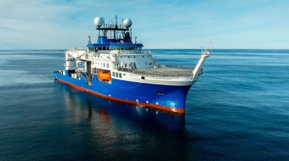El buque R/V Falkor (too) alojó a los científicos del Conicet durante la expedición al cañón de Mar del Plata, uno de los más grandes de Argentina. Créditos: ROV SuBastian / Schmidt Ocean Institute.