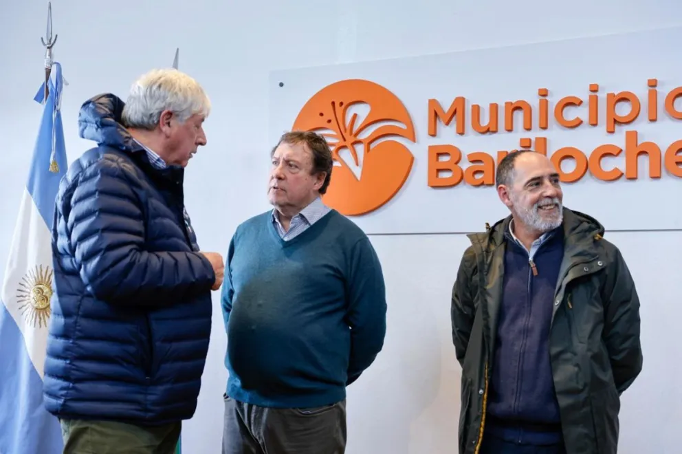El intendente y el gobernador destacaron la colaboración a la hora de emprender diversas obras. Fotos: Eugenia Neme. 