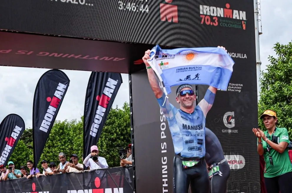 "Guille", referente del triatlon local, sumó un podio en Barranquilla. Fotos gentileza.