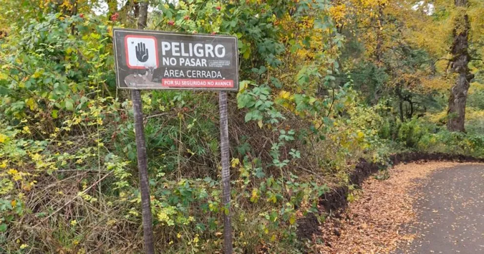 Piden a los visitantes, respetar las prohibiciones vigentes, las que están debidamente señalizadas. 