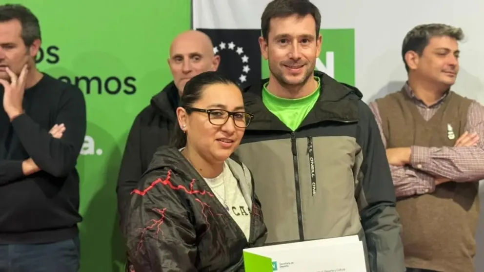 Emotivo reconocimientos a deportistas en Bariloche