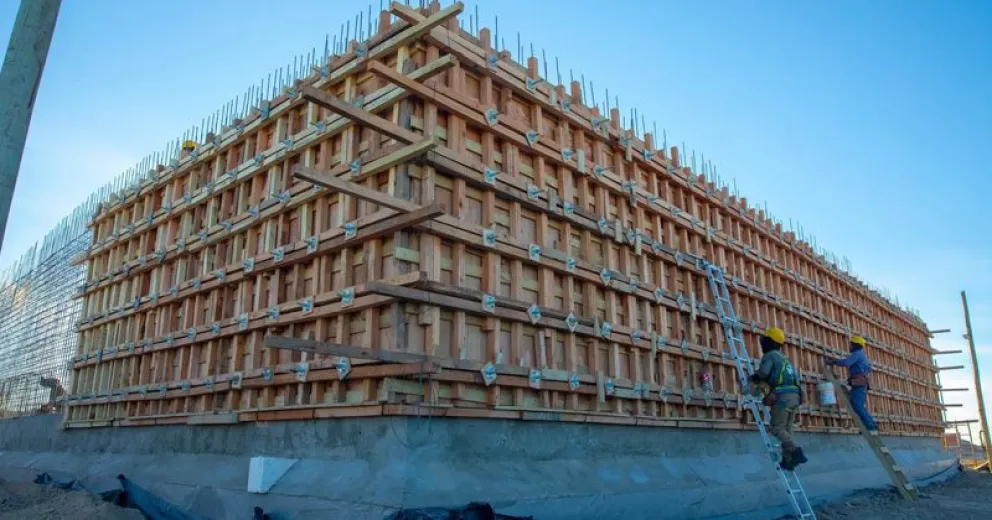 Avanza la obra que beneficiará a más de 100.000 personas.