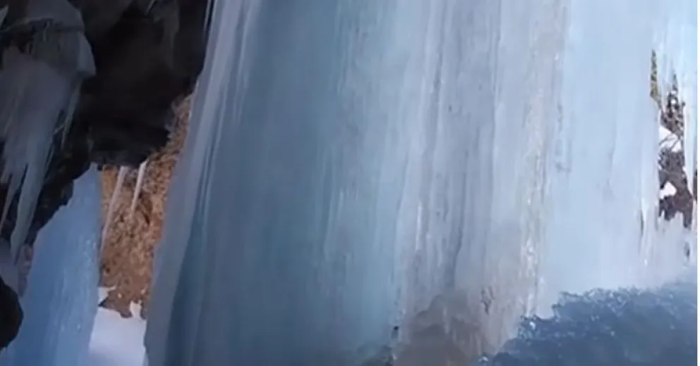 Un reflejo más del frío polar que se vivió en la Patagonia.