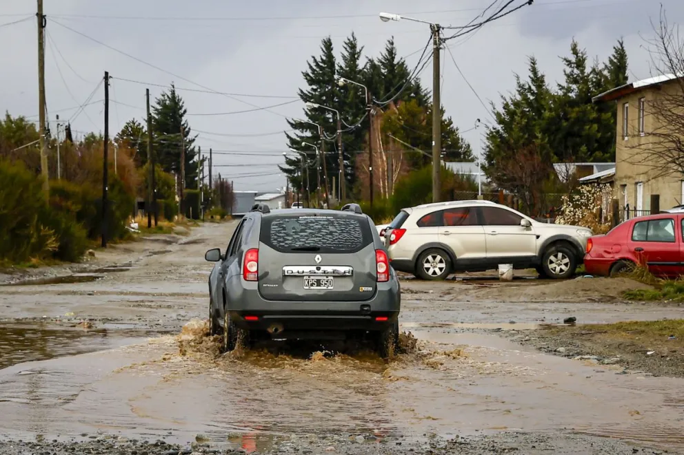 Las precipitaciones continuarán hasta el domingo. Se pide estar atentos a los cierres preventivos y alertas.