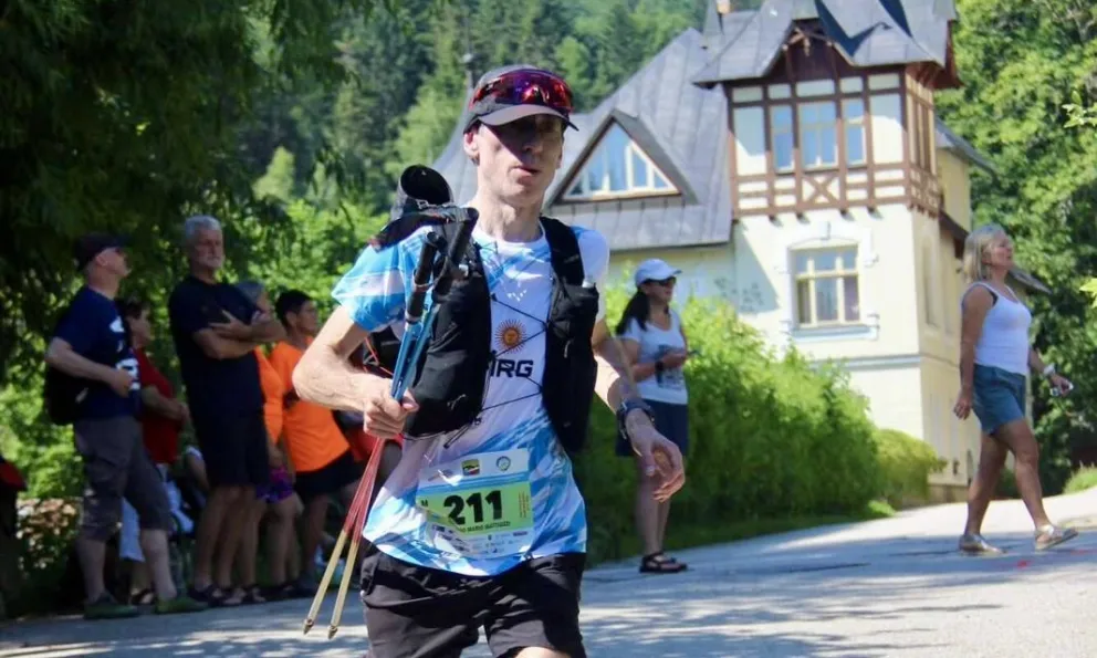 Una destacada actuación de Mateozzi en el Mundial de Carreras de Montaña en República Checa. 