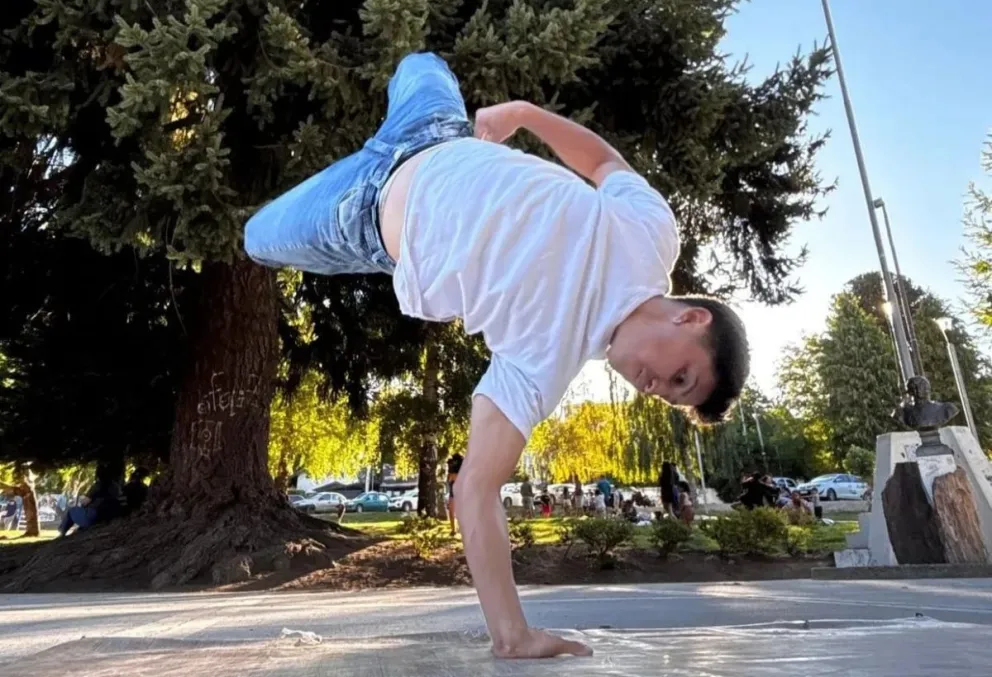 Concentración y esfuerzo, claves en un estilo de danza particular. Imágenes gentileza.