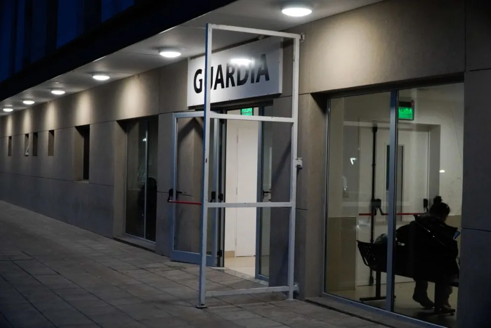 La adolescente fue encontrada inconsciente y trasladada de urgencia al Hospital Zonal. 