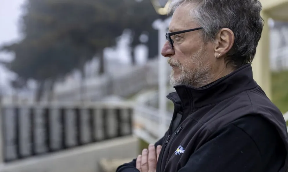 Ruben Pablos en el Museo y Memorial de Malvinas en Bariloche Foto Euge Neme 