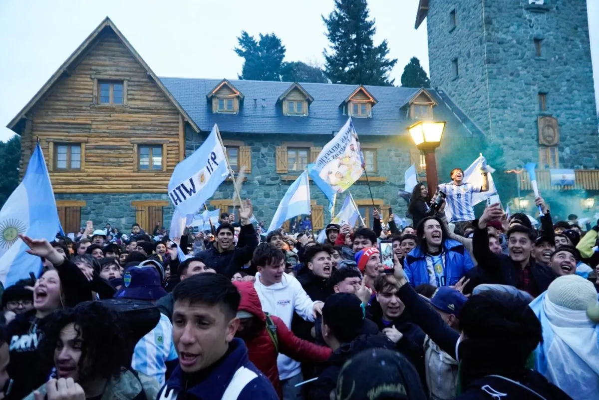 Bariloche prohibirá la venta de alcohol cerca del Centro Cívico durante la final del Mundial