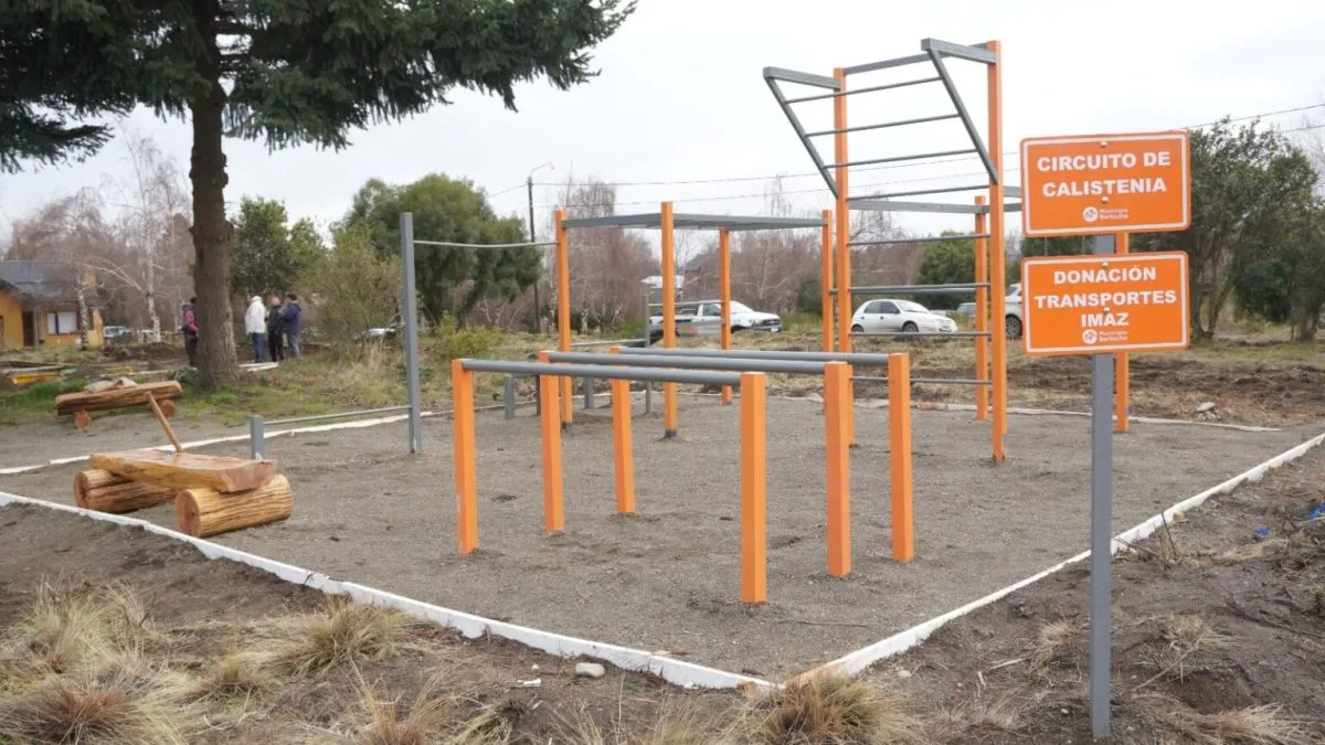 Bariloche sigue renovando la Plaza Las Victorias con más espacios para vecinos y familias