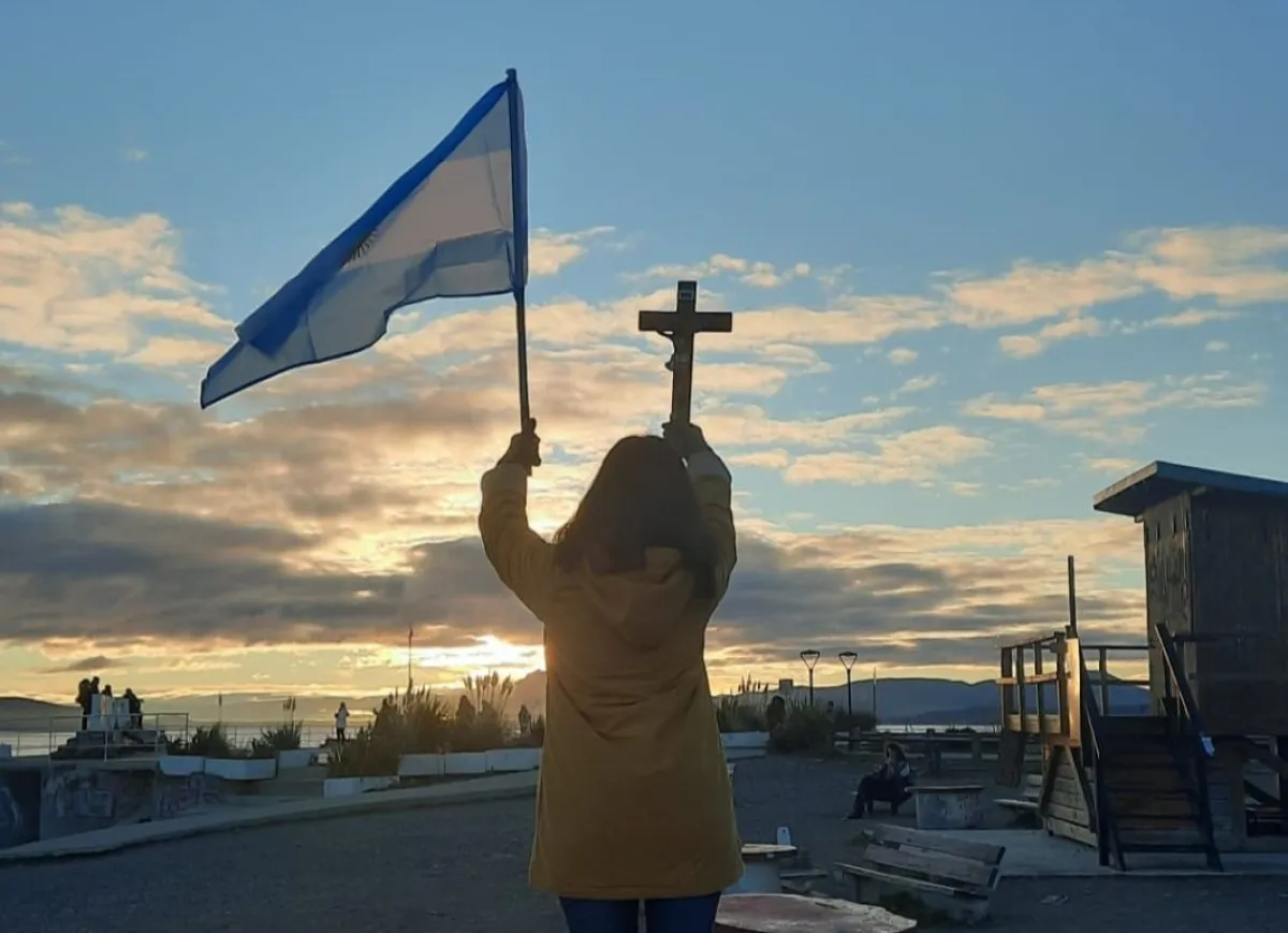 En Bariloche hubo expresiones de fe popular y religiosa antes de la final con España