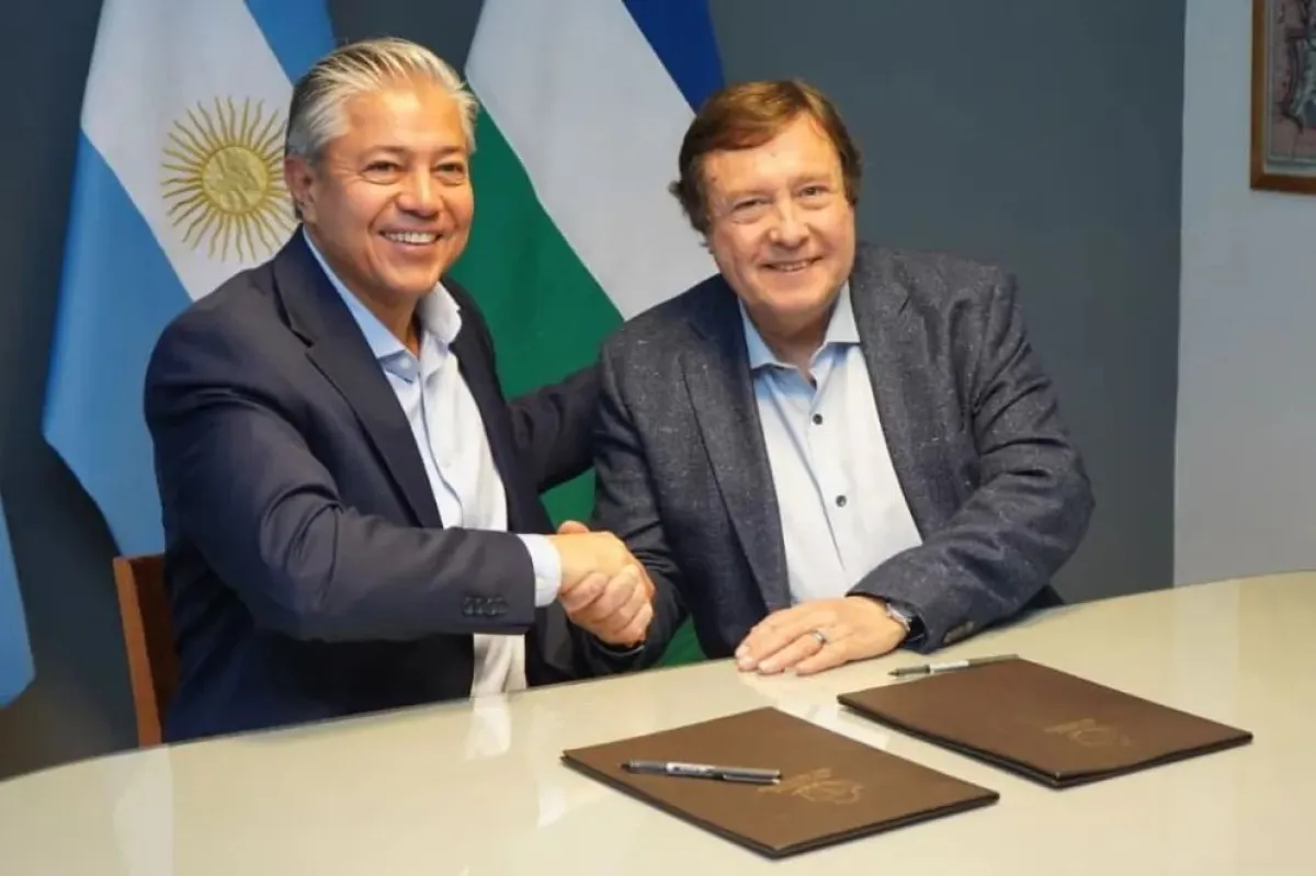 Figueroa y Weretilneck fortalecen la gestión pública y el análisis de incendios forestales