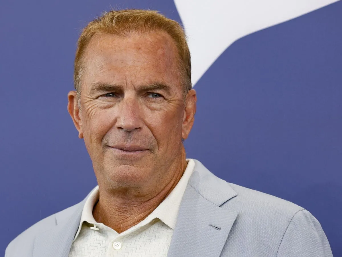 Una jubilada argentina fue engañada por un falso Kevin Costner y le transfirió más de $3 millones