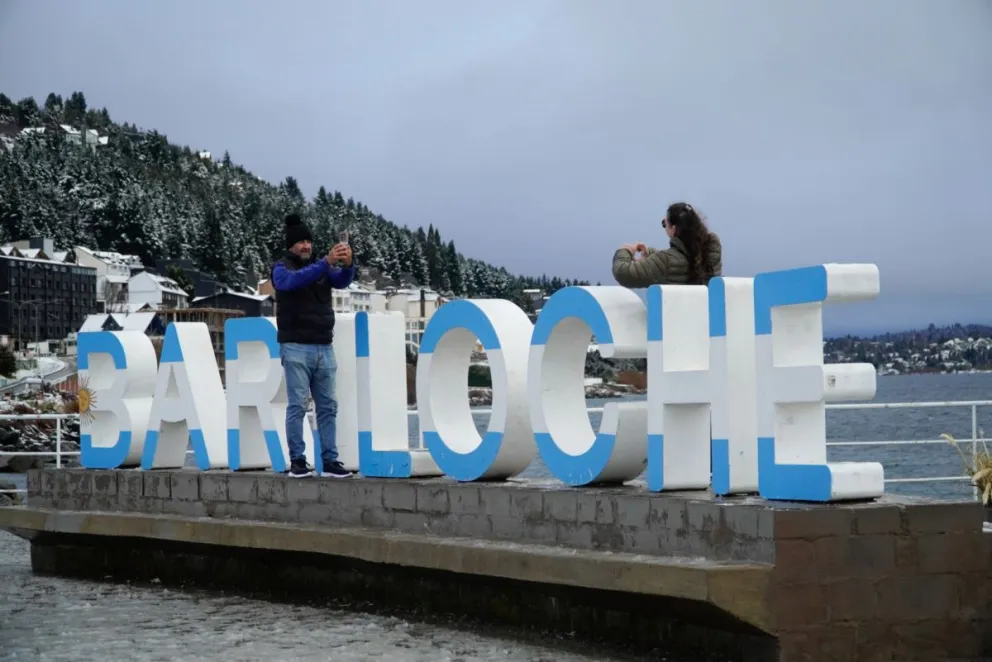 Turistas internacionales destacan la ciudad entre los destinos más buscados. Foto Euge Neme.