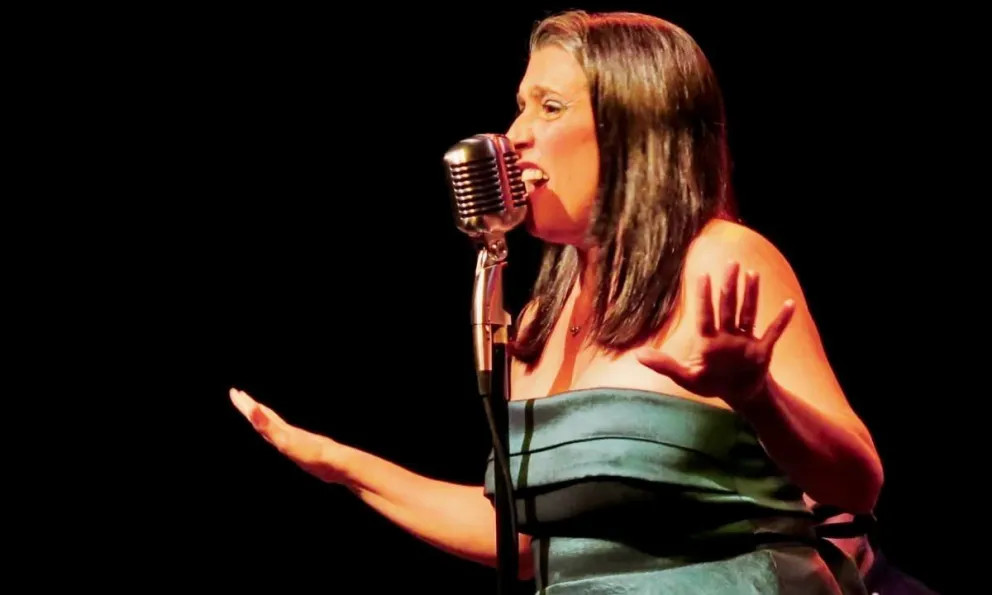 Vero Gil, voz de El Alambique.