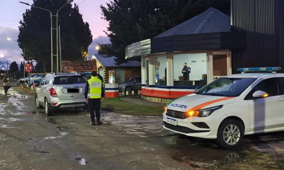El operativo se realizó en el puesto caminero de Chacras, donde personal de Seguridad Vial interceptó la camioneta.