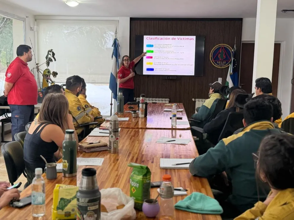 Sumar herramientas para cuidar la salud emocional.