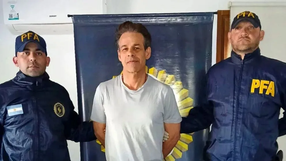 La fiscalía norteamericana mantiene como prueba los giros en dólares al economista, investigados por la Justicia federal por presunto lavado. Foto: Archivo.