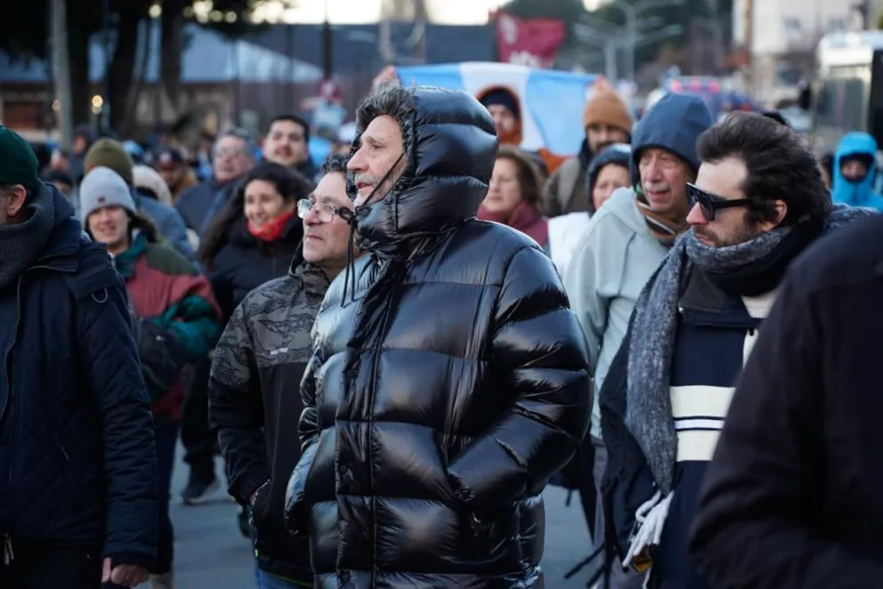 Fito se sumó a la marcha contra la reforma de la Ley de Tierras. Fotos: Facundo Pardo. 