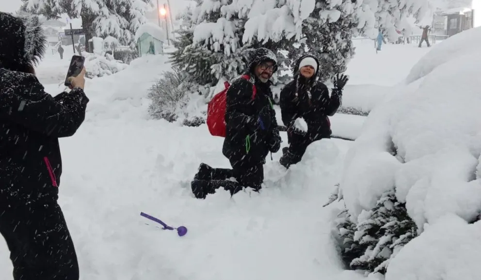 Turistas disfrutan del cerro desde temprano.