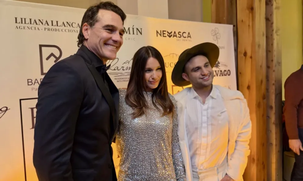 Pampita junto a Hernán Drago se presentaron en el hotel de Bariloche. Fotos gentileza