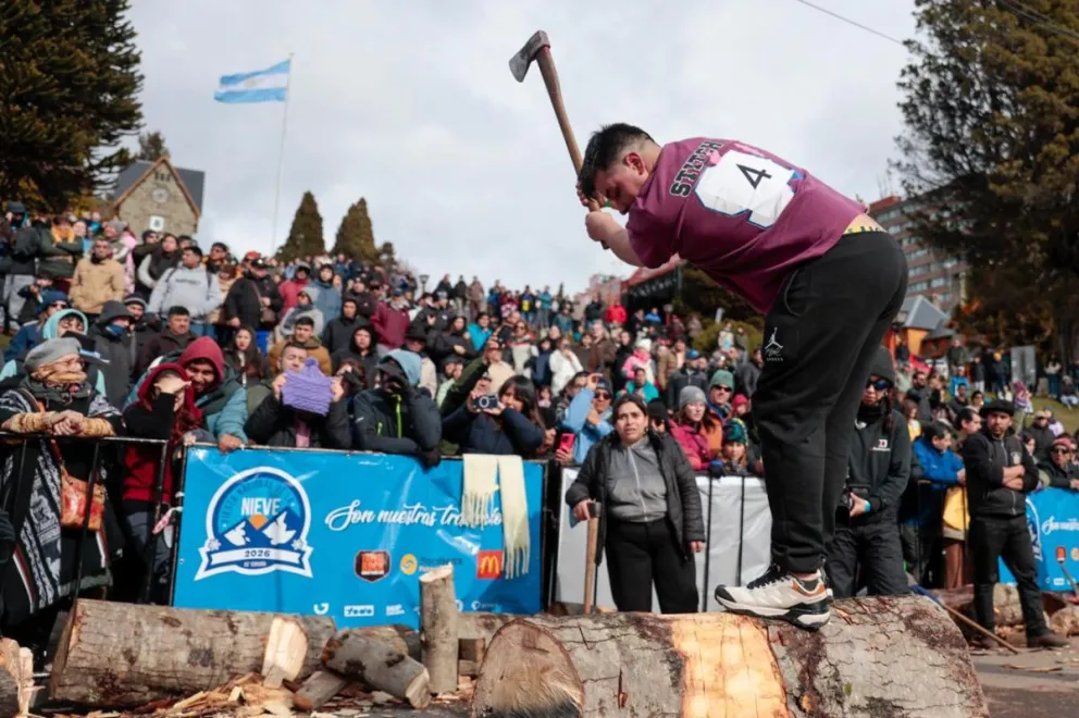 El ganador de una jornada intensa, a puro hachazo. Fotos: Eugenia Neme.