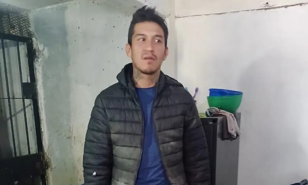 El buscado fue identificado como Jorge Damián Mendoza. 