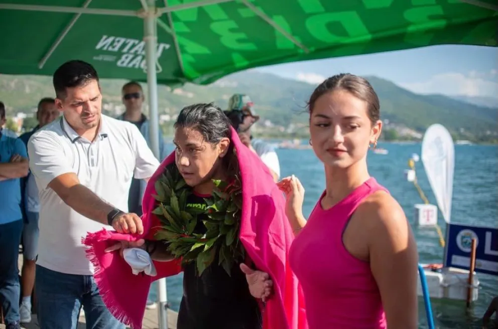 Con el triunfo conseguido en el lago Ohrid, Mayte suma otro título internacional. Fotos Redes sociales 