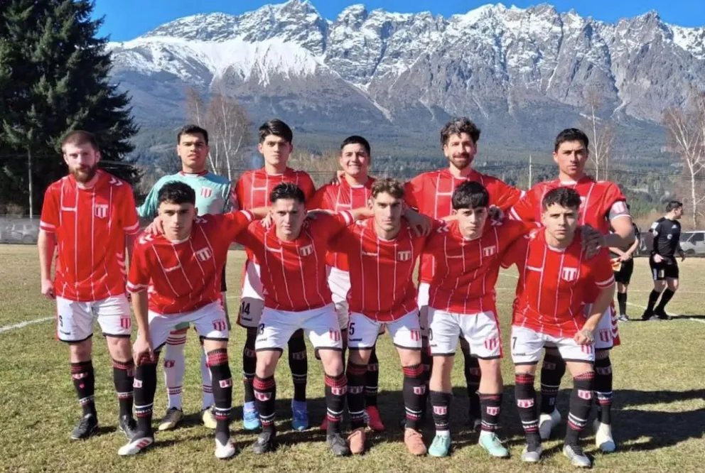 Estudiantes goleó en El Bolsón. 