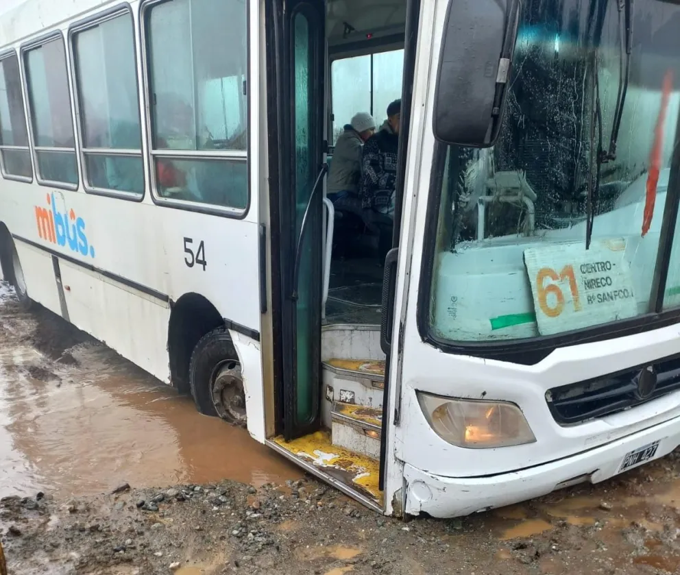 Así quedó el 61 en medio de las complicaciones climáticas en Bariloche. 