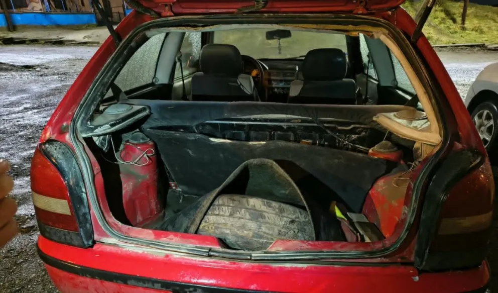 Otro robo en el estacionamiento del barrio Nicolas Levalle.
